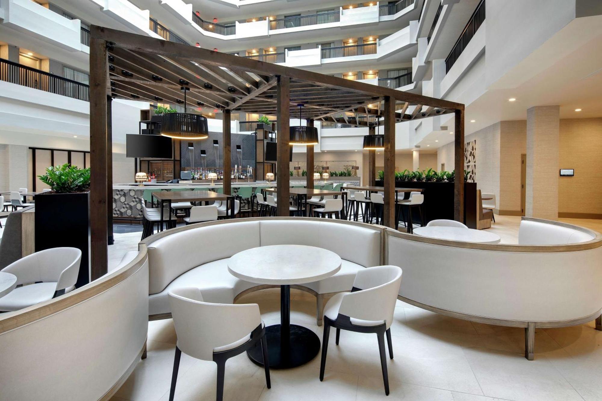Embassy Suites By Hilton Atlanta Perimeter Center Sandy Springs Dış mekan fotoğraf